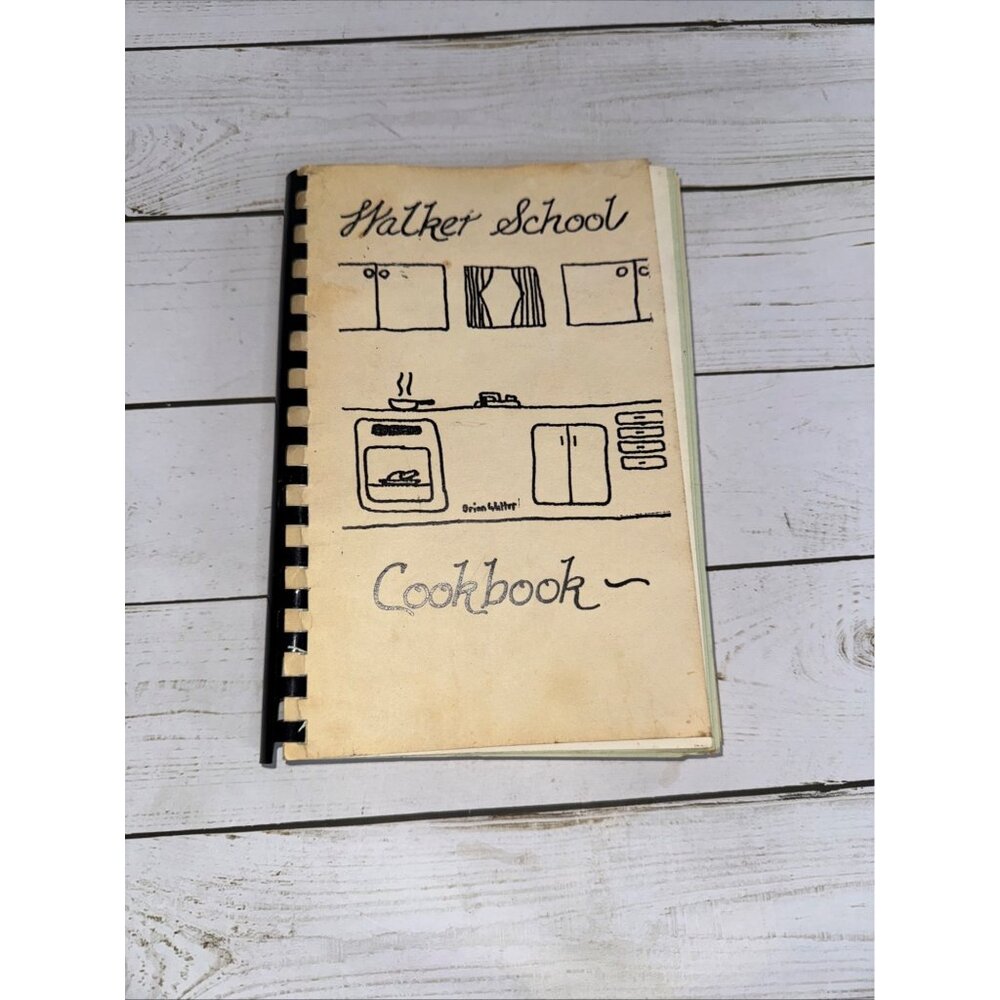 Walker Elementary School‎ Cookbook West Allis WI Community Recipes Vtg Spiral
